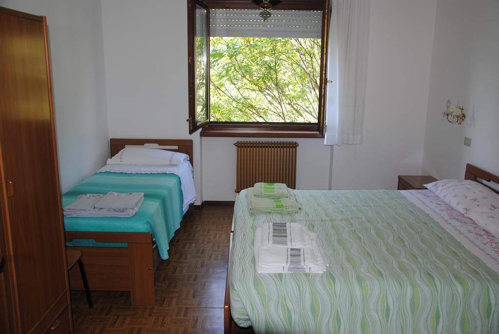 Appartamento da Bruna e Manuela Tenno Quarto foto