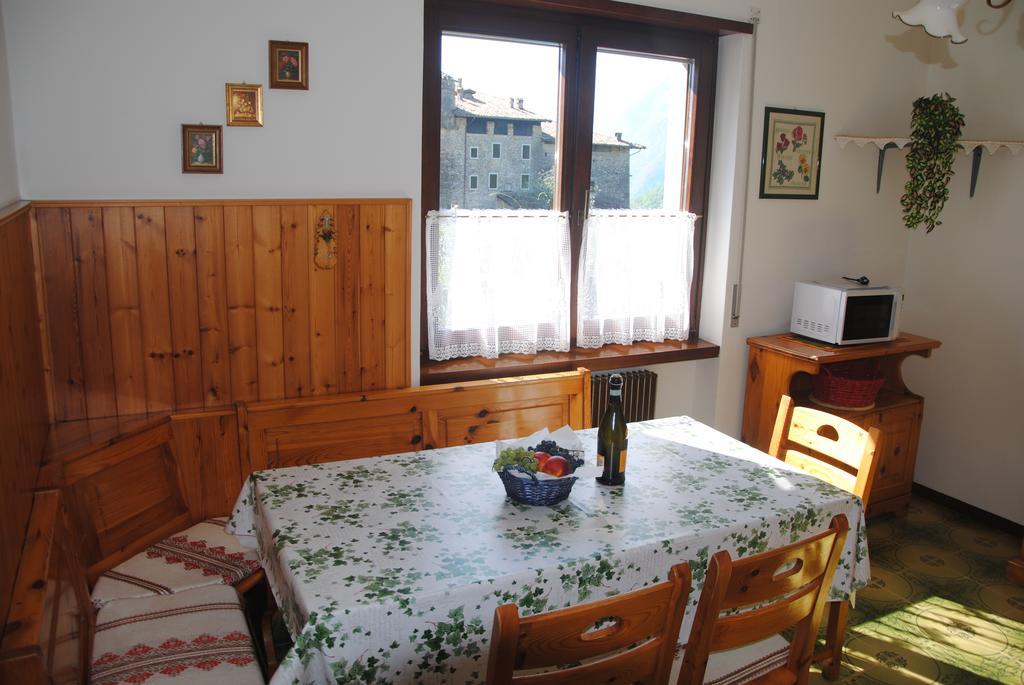 Appartamento da Bruna e Manuela Tenno Quarto foto